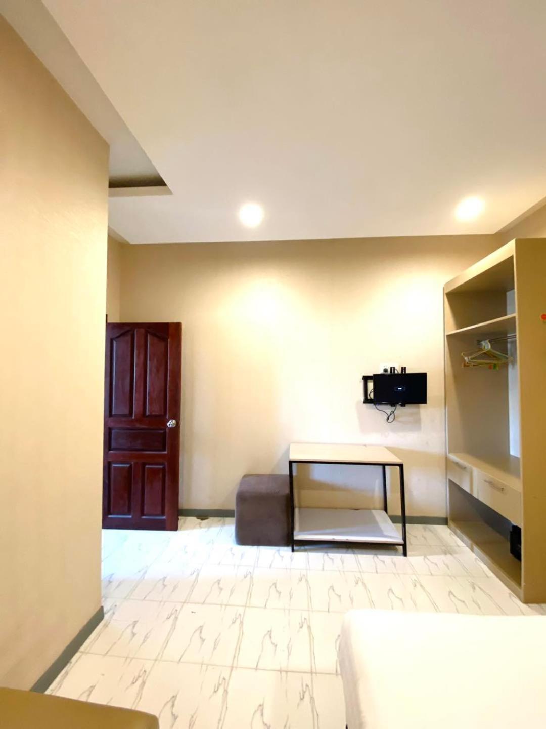 White Residence Hotel & Apartment Phnom Penh Eksteriør billede