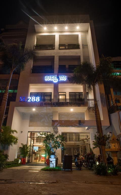 White Residence Hotel & Apartment Phnom Penh Eksteriør billede